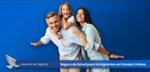 Retrato Familia Alegre Padre Madre E Hija Sonriendo Seguro De Salud Para Inmigrantes En Estados Unidos Seguro De Salud Para Inmigrantes En Estados Unidos